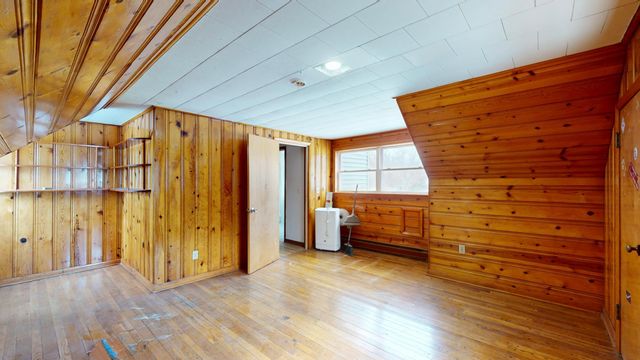 2240 S 350 E, Knox, IN 46534