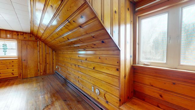 2240 S 350 E, Knox, IN 46534