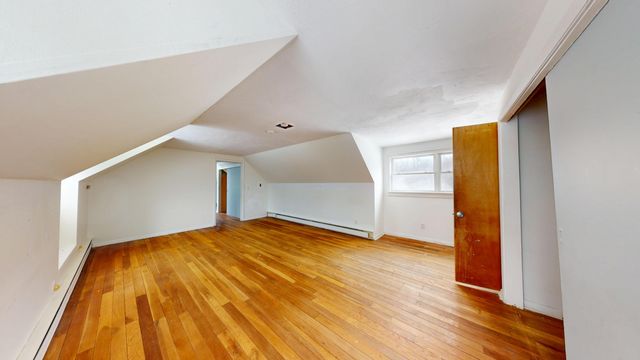 2240 S 350 E, Knox, IN 46534