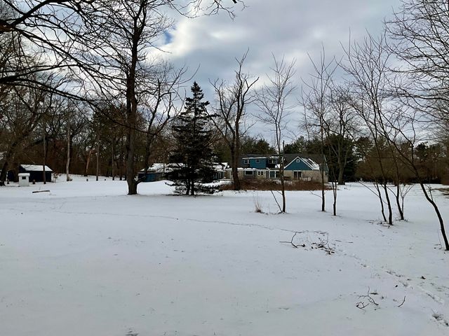 2240 S 350 E, Knox, IN 46534