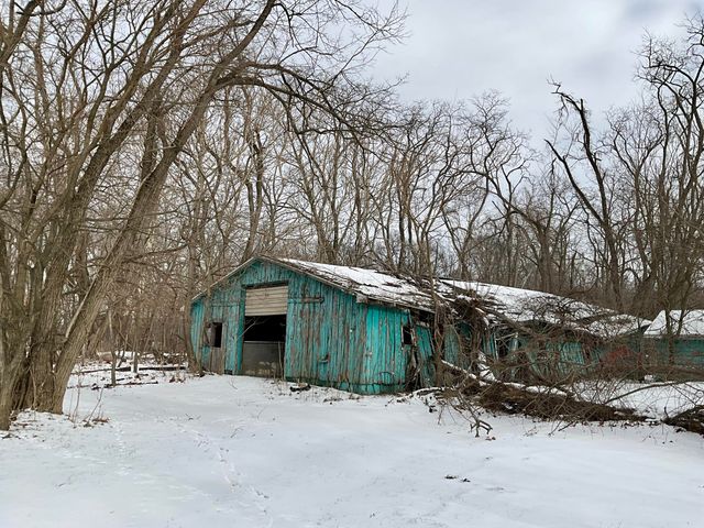 2240 S 350 E, Knox, IN 46534