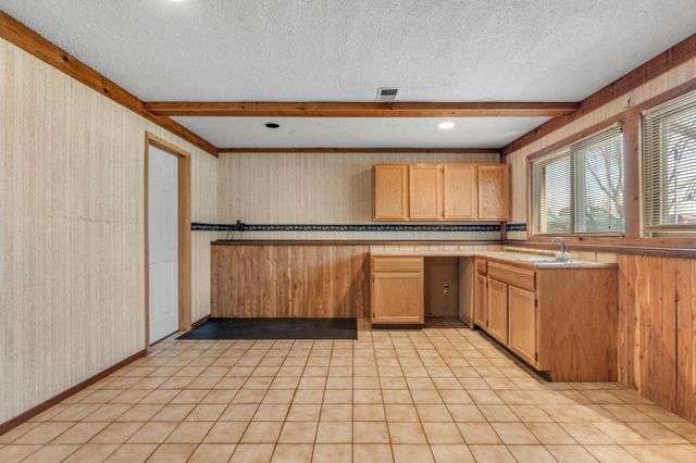 419 Springhill Road, Vadnais Heights, MN 55127