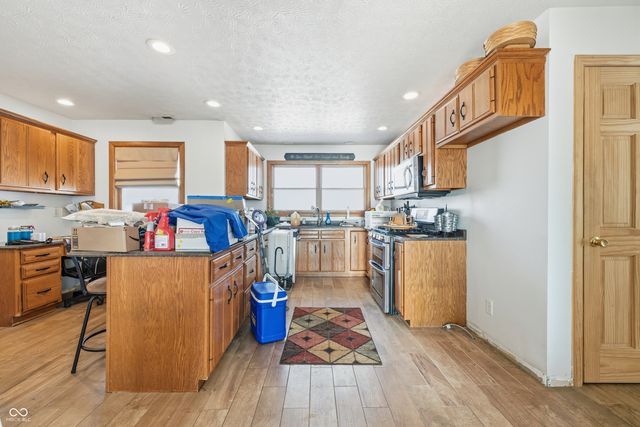 6227 E State Road 44, Franklin, IN 46131