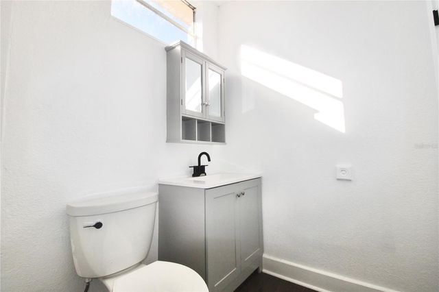 610 DUNDEE ROAD, Dundee, FL 33838