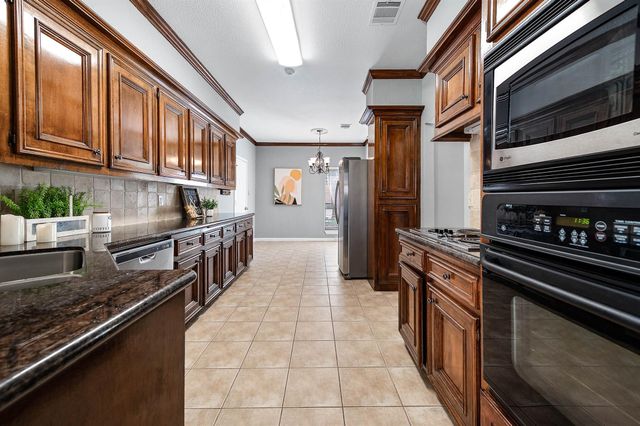 11606 Aspenway Drive, Houston, TX 77070