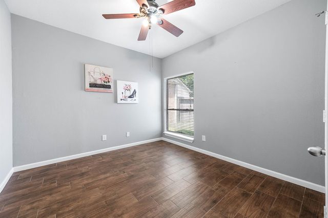11606 Aspenway Drive, Houston, TX 77070