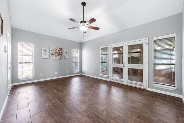 11606 Aspenway Drive, Houston, TX 77070