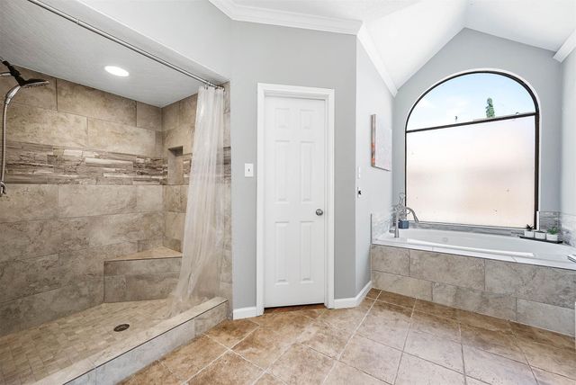 11606 Aspenway Drive, Houston, TX 77070