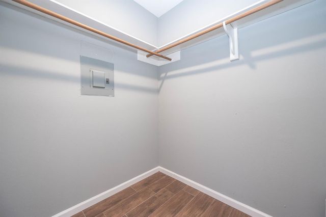 11606 Aspenway Drive, Houston, TX 77070