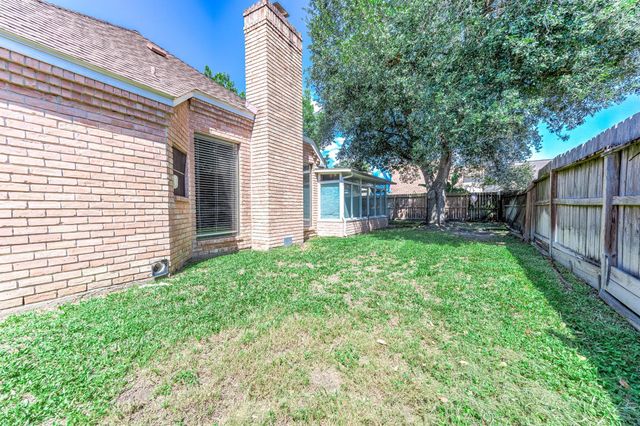 11606 Aspenway Drive, Houston, TX 77070