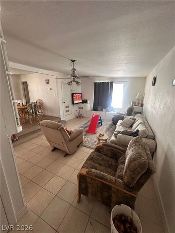 5181 North Tioga Way, Las Vegas, NV 89149