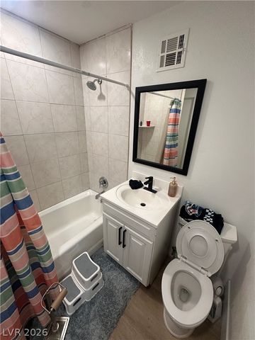 5181 North Tioga Way, Las Vegas, NV 89149