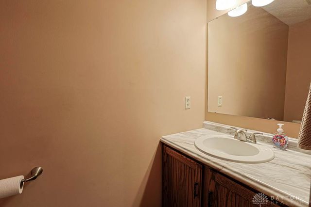 6331 Adams Circle 16, Washington Twp, OH 45459