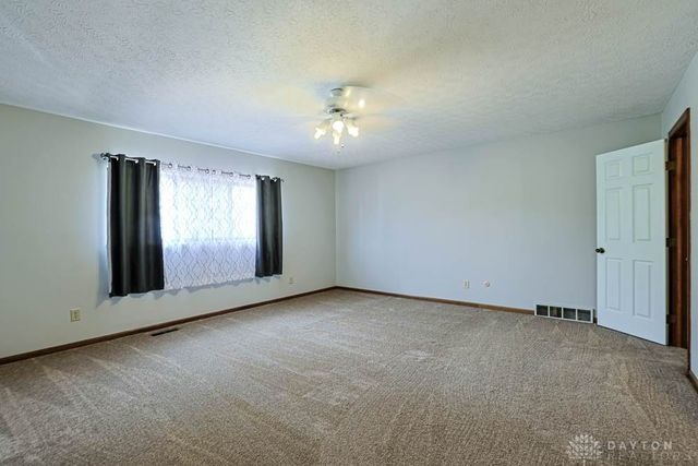 6331 Adams Circle 16, Washington Twp, OH 45459
