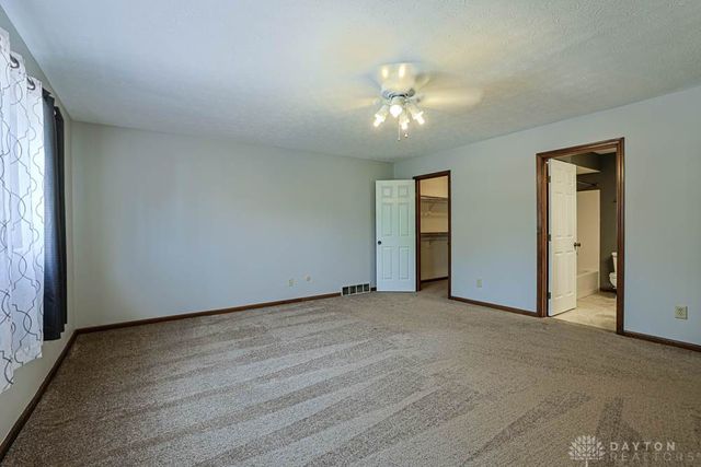 6331 Adams Circle 16, Washington Twp, OH 45459