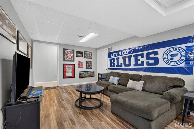 38 Barrington Drive, O'fallon, MO 63376