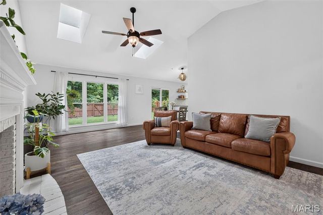38 Barrington Drive, O'fallon, MO 63376