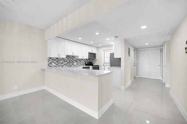 3200 N Palm Aire Drive 610, Pompano Beach, FL 33069