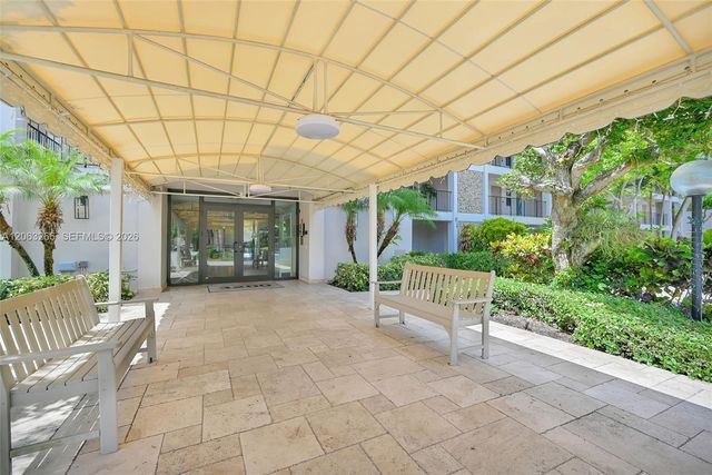 3200 N Palm Aire Drive 610, Pompano Beach, FL 33069