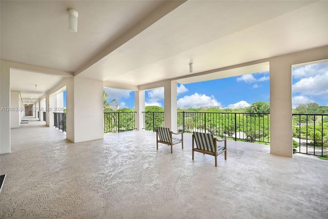 3200 N Palm Aire Drive 610, Pompano Beach, FL 33069