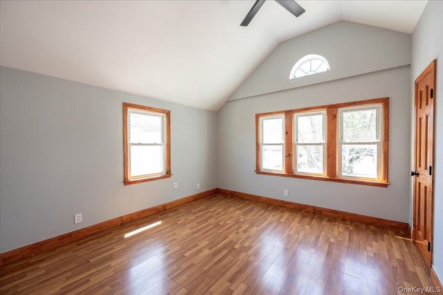 91-19 216th Street, Queens Village, NY 11428