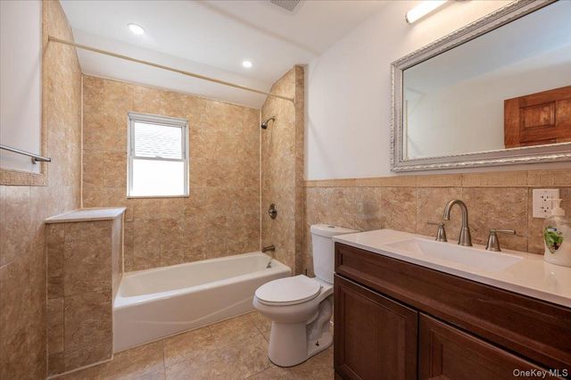 91-19 216th Street, Queens Village, NY 11428