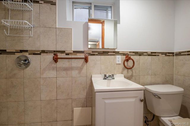 91-19 216th Street, Queens Village, NY 11428