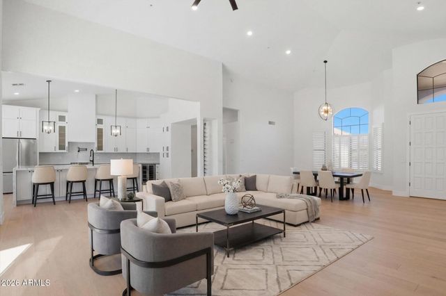 9373 E QUARRY Trail, Scottsdale, AZ 85262