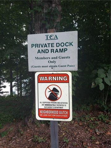 6305 Falcon Lane, Gainesville, GA 30506