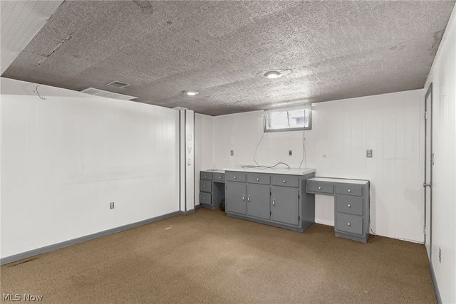 640 Tenney Avenue, Campbell, OH 44405