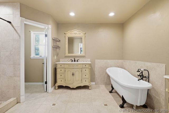 10654 S 66th East Avenue, Tulsa, OK 74133