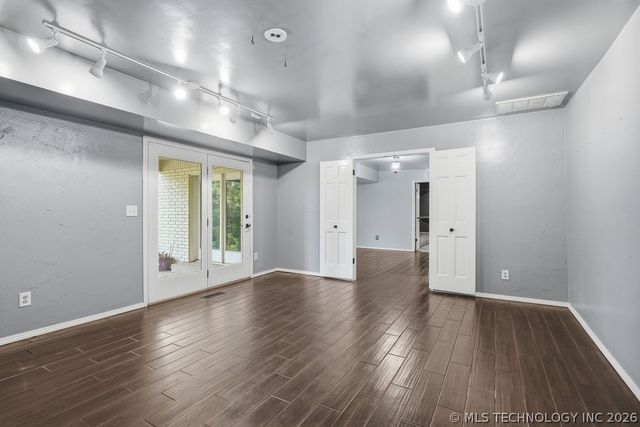 10654 S 66th East Avenue, Tulsa, OK 74133