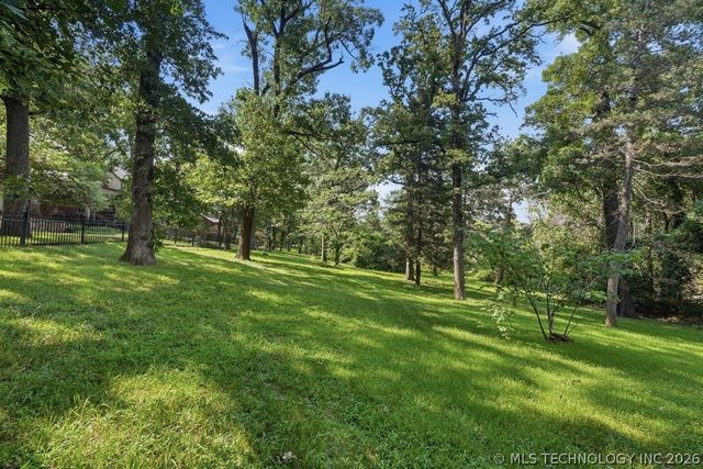 10654 S 66th East Avenue, Tulsa, OK 74133