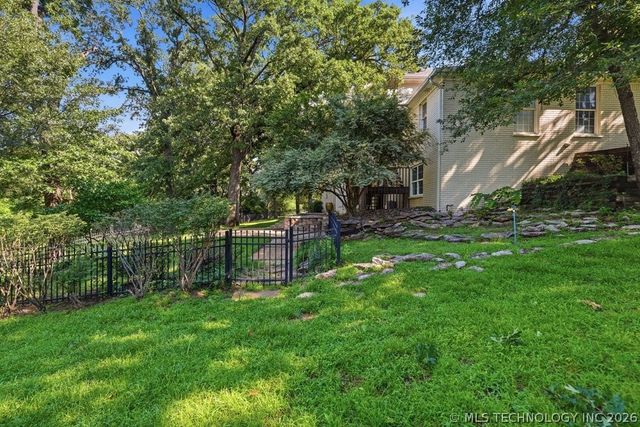 10654 S 66th East Avenue, Tulsa, OK 74133
