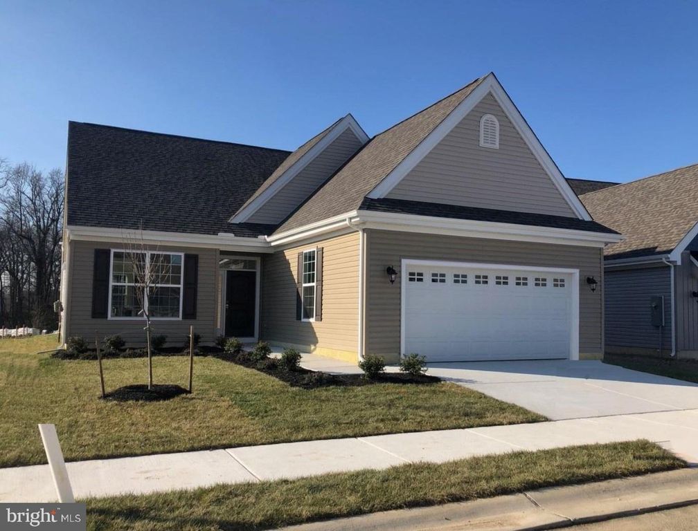 643 RESORT BLVD, Dover, DE 19904