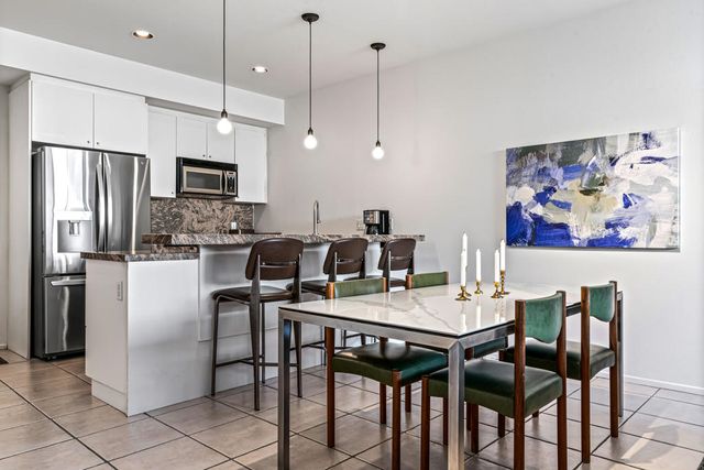 671 E Arenas Road, Palm Springs, CA 92262