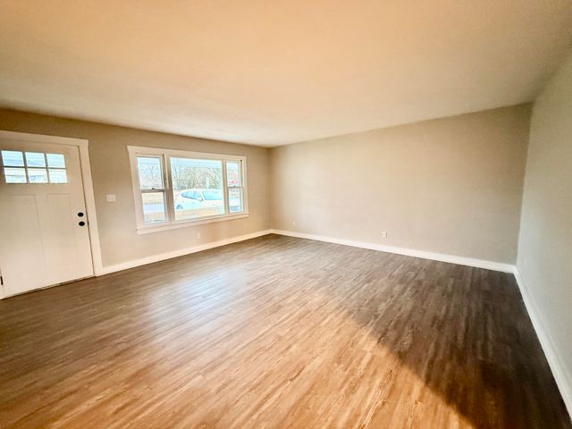 405 W 1st Street, Mountain Grove, MO 65711