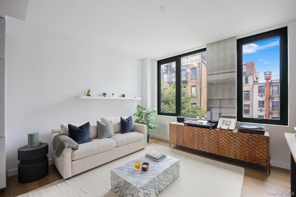 150 Rivington Street 4B, New York (manhattan), NY 10002 — photo 2
