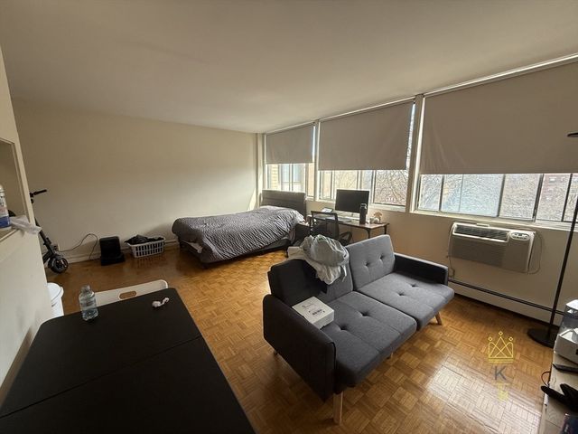 1455 Commonwealth Ave 514, Boston, MA 02135