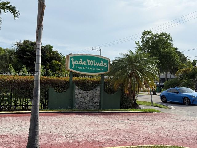 1670 NE 191st St 302-3, Miami, FL 33179