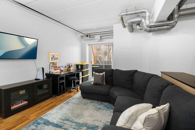 1430 S Michigan Avenue 201, Chicago, IL 60605