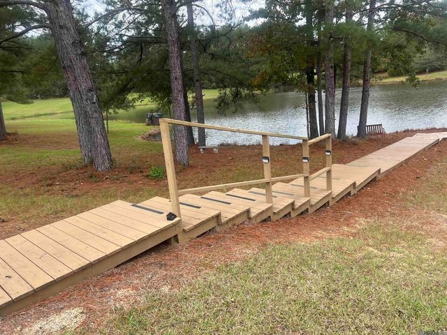 9510 La Hwy 421, St Francisville, LA 70775