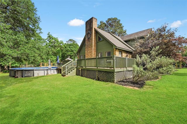 12028 Coastal Drive, Willis, TX 77378