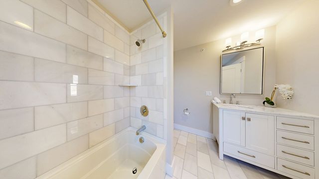 88 Line St 88, Somerville, MA 02143