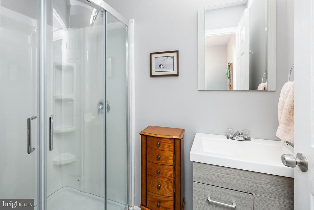 Image 15 of property listing at 123 FRANCIS DR, Salisbury, MD 21804