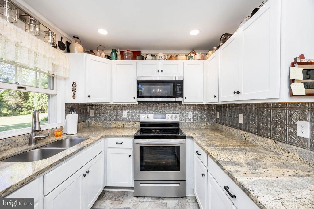 Image 22 of property listing at 123 FRANCIS DR, Salisbury, MD 21804