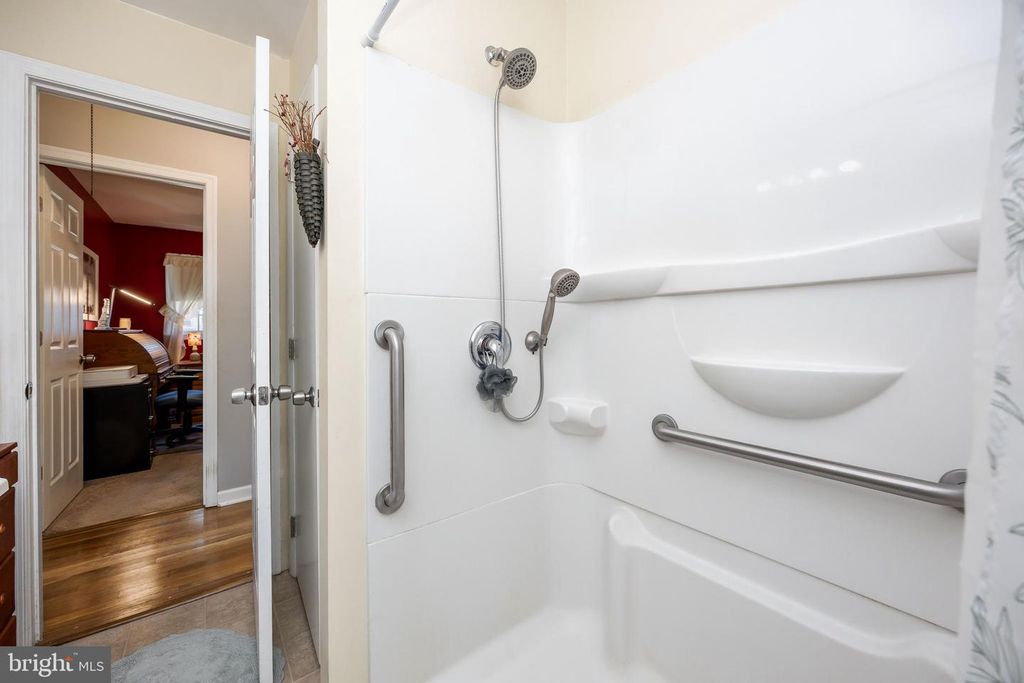 Image 27 of property listing at 123 FRANCIS DR, Salisbury, MD 21804