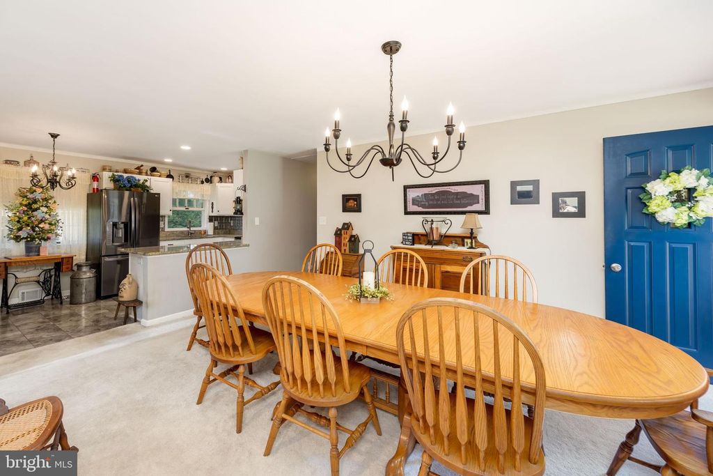 Image 9 of property listing at 123 FRANCIS DR, Salisbury, MD 21804
