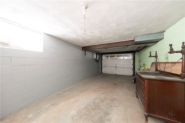 213-215 Arlington Ave, N Versailles, PA 15137