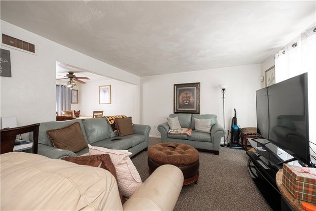 213-215 Arlington Ave, N Versailles, PA 15137